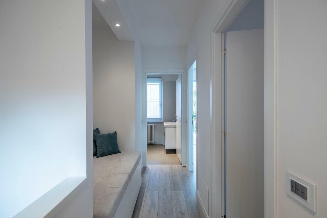 Italia Living Villa Padenghe sul Garda Exteriör bild